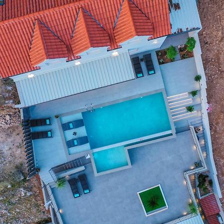 Villa Kruna With Breathtaking View มูร์วิซา ภายนอก รูปภาพ