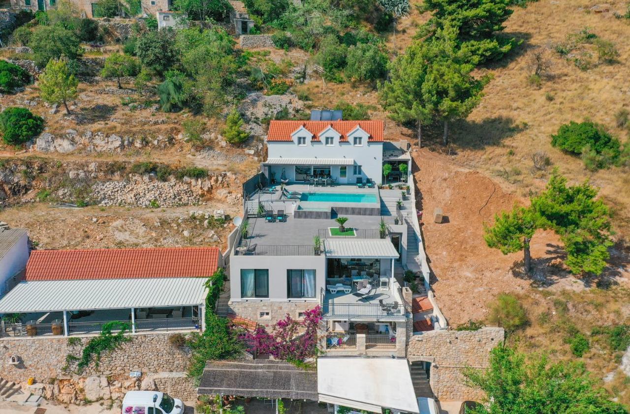Villa Kruna With Breathtaking View มูร์วิซา ภายนอก รูปภาพ