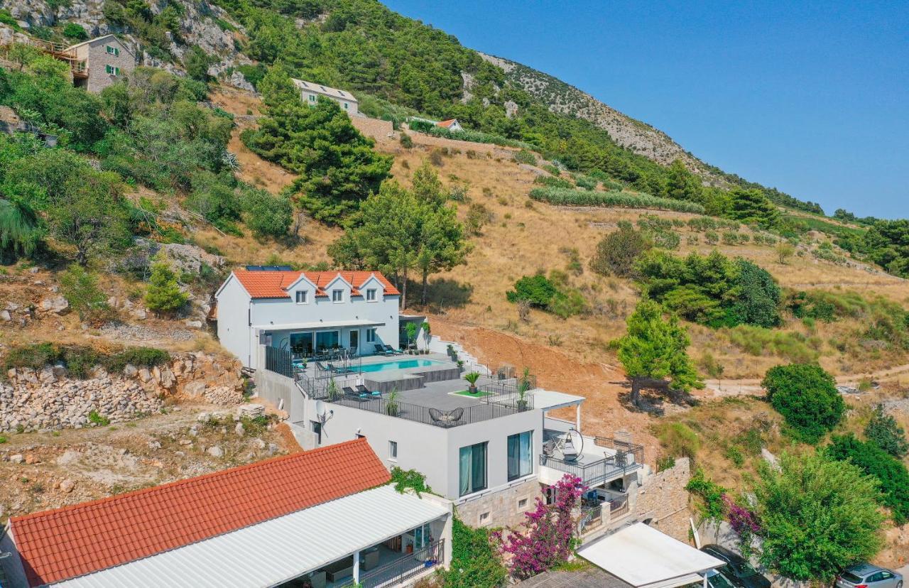 Villa Kruna With Breathtaking View มูร์วิซา ภายนอก รูปภาพ